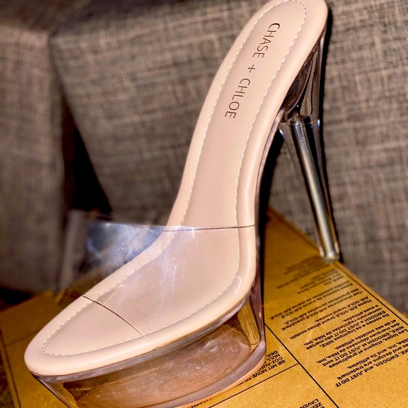 Clear platforms - Picture 1 of 2